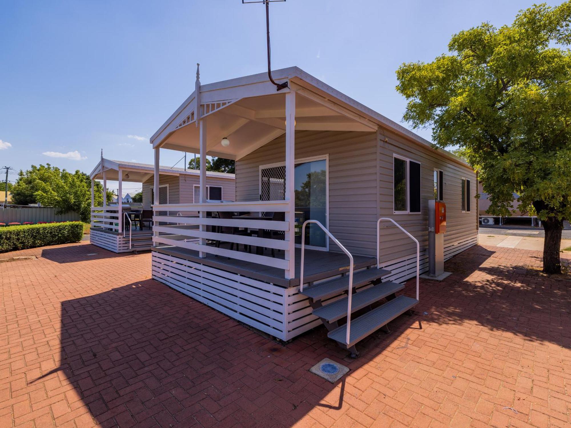 Nrma Dubbo Holiday Park Hotel Room photo