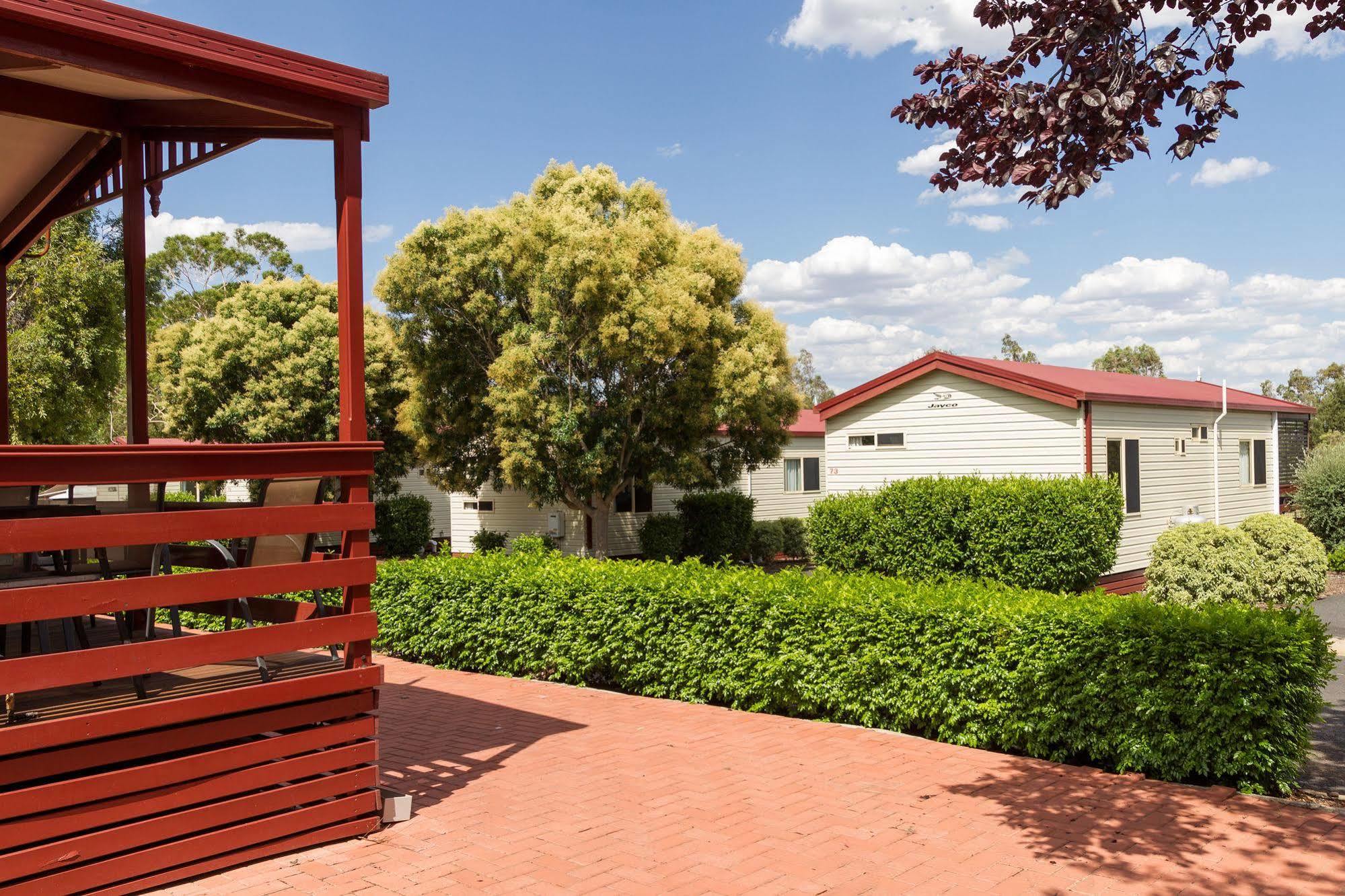 Nrma Dubbo Holiday Park Hotel Exterior photo